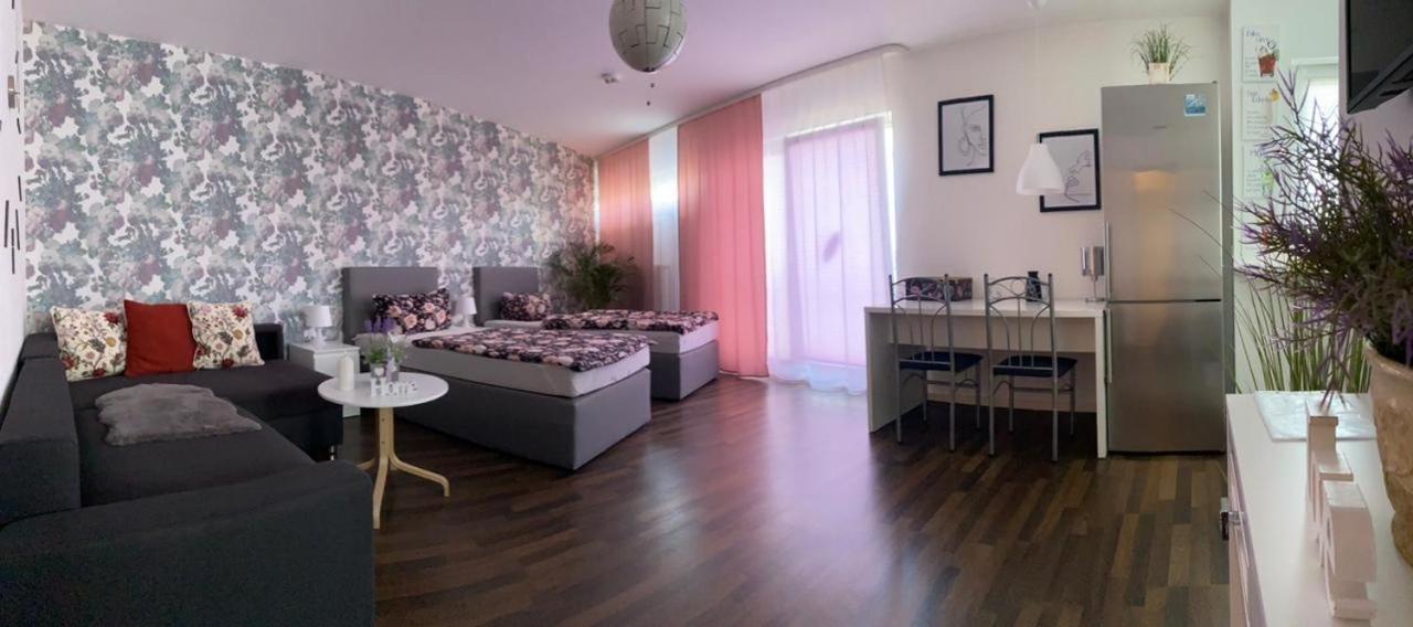 Vita Neubauer Vermietung Gotha Esterno foto